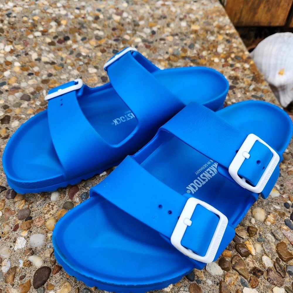 'Arizona Eva' Women's Birkenstocks Retro 2 strap sandals in Scuba Blue size 8 -